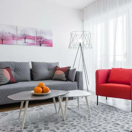 Premium アパート